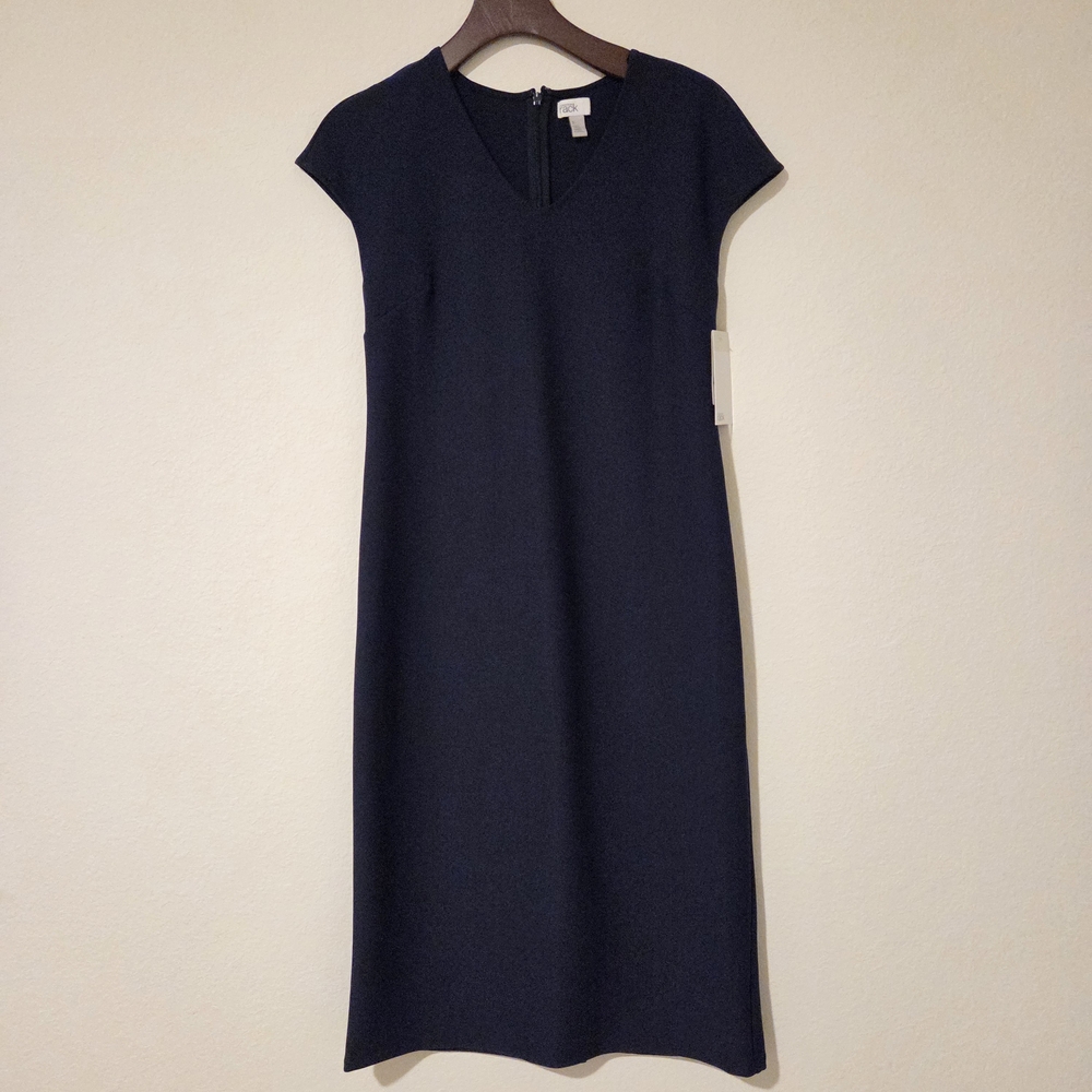 Nordstrom Rack Classic Cap Sleeve VNeck Navy Blue Workwear Minimalist Midi Dress